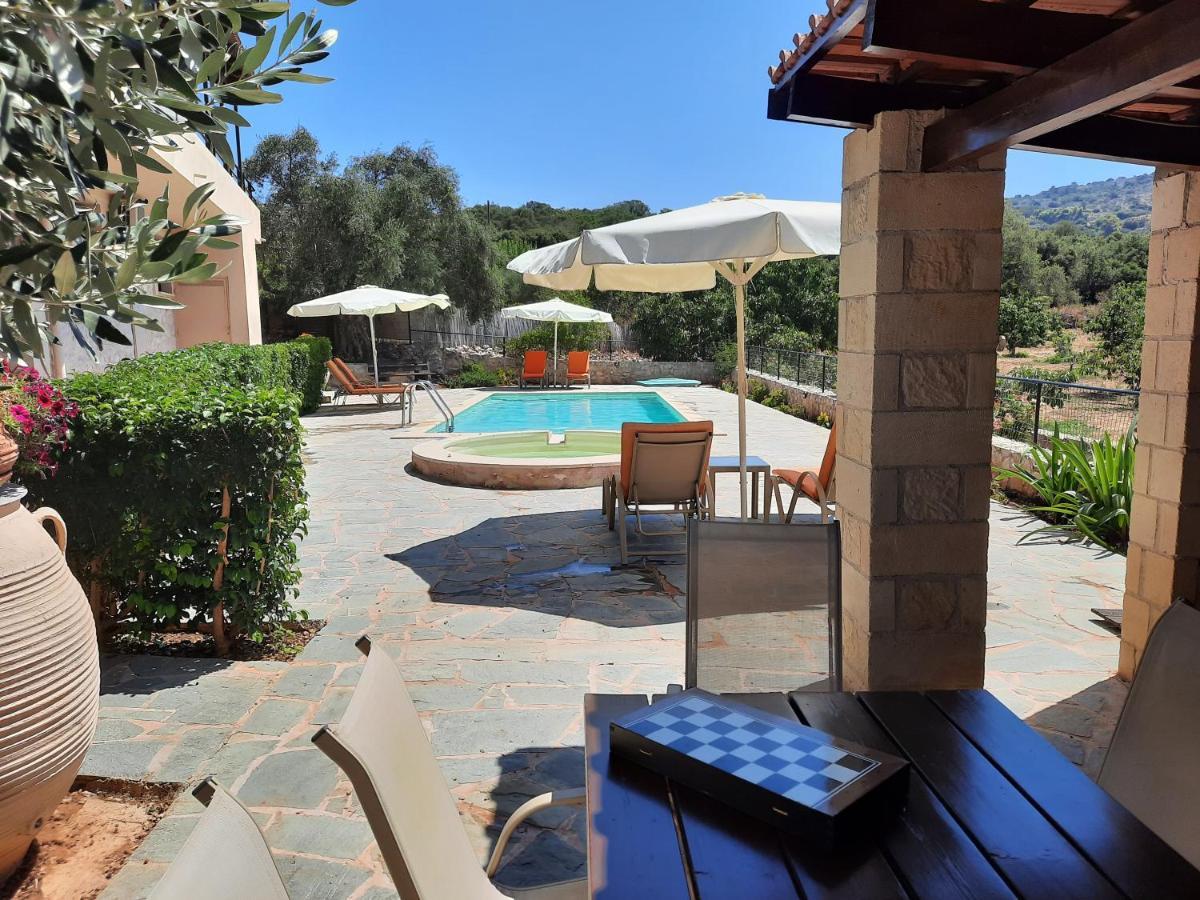 Villa Maragoudi Arménoi Exterior foto